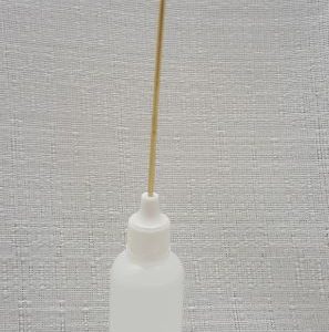 Oil Bottle with retractable wand